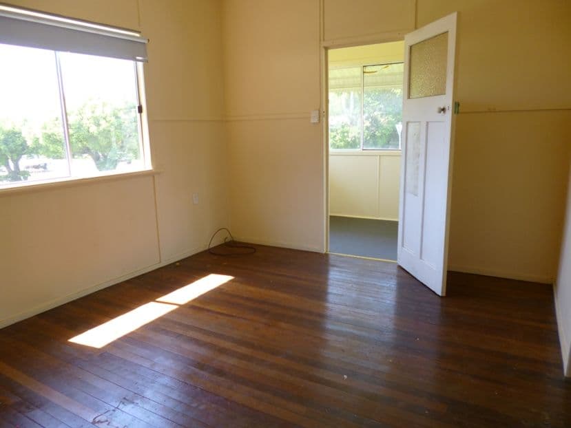 34 Graffunder Street, SOUTH MACKAY QLD 4740, South Mackay - Thumbnail 8