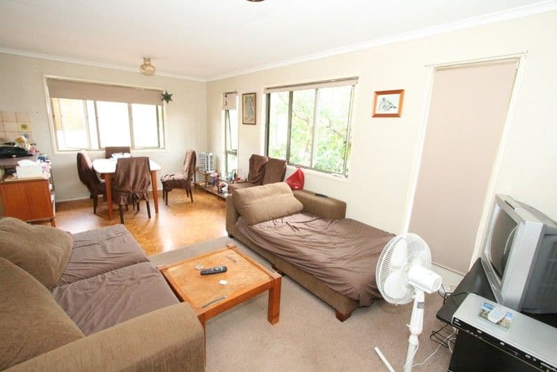 71 Gatling Road, CANNON HILL QLD 4170, Cannon Hill - Thumbnail 2