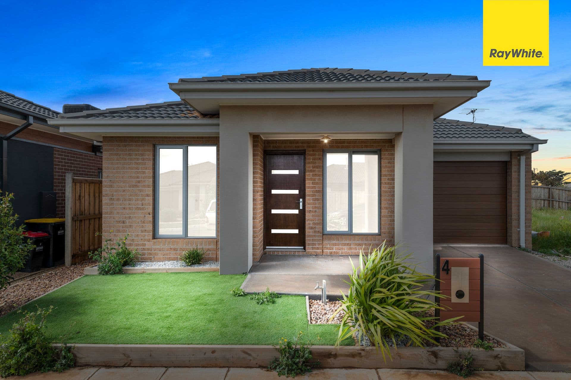 4 Kirkham Drive, THORNHILL PARK VIC 3335, Thornhill Park - Image 1
