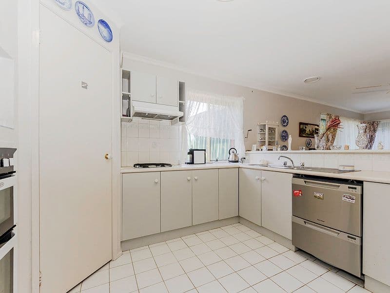 37 Tenby Way, Hoppers Crossing VIC 3029, Hoppers Crossing - Thumbnail 5