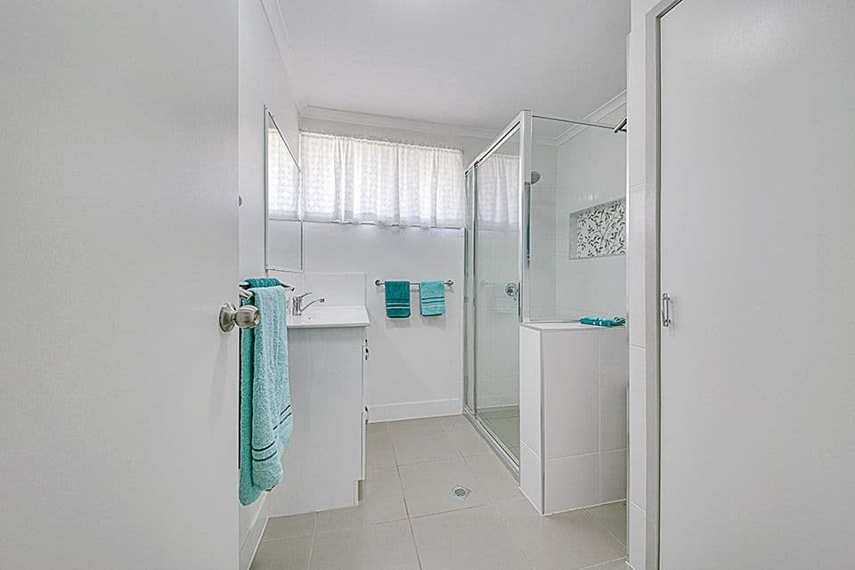 3 Anderson Street, Clinton QLD 4680, Clinton - Thumbnail 8