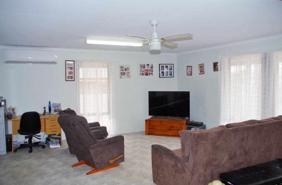 40 Maiden Drive, Sunbury - Thumbnail 2