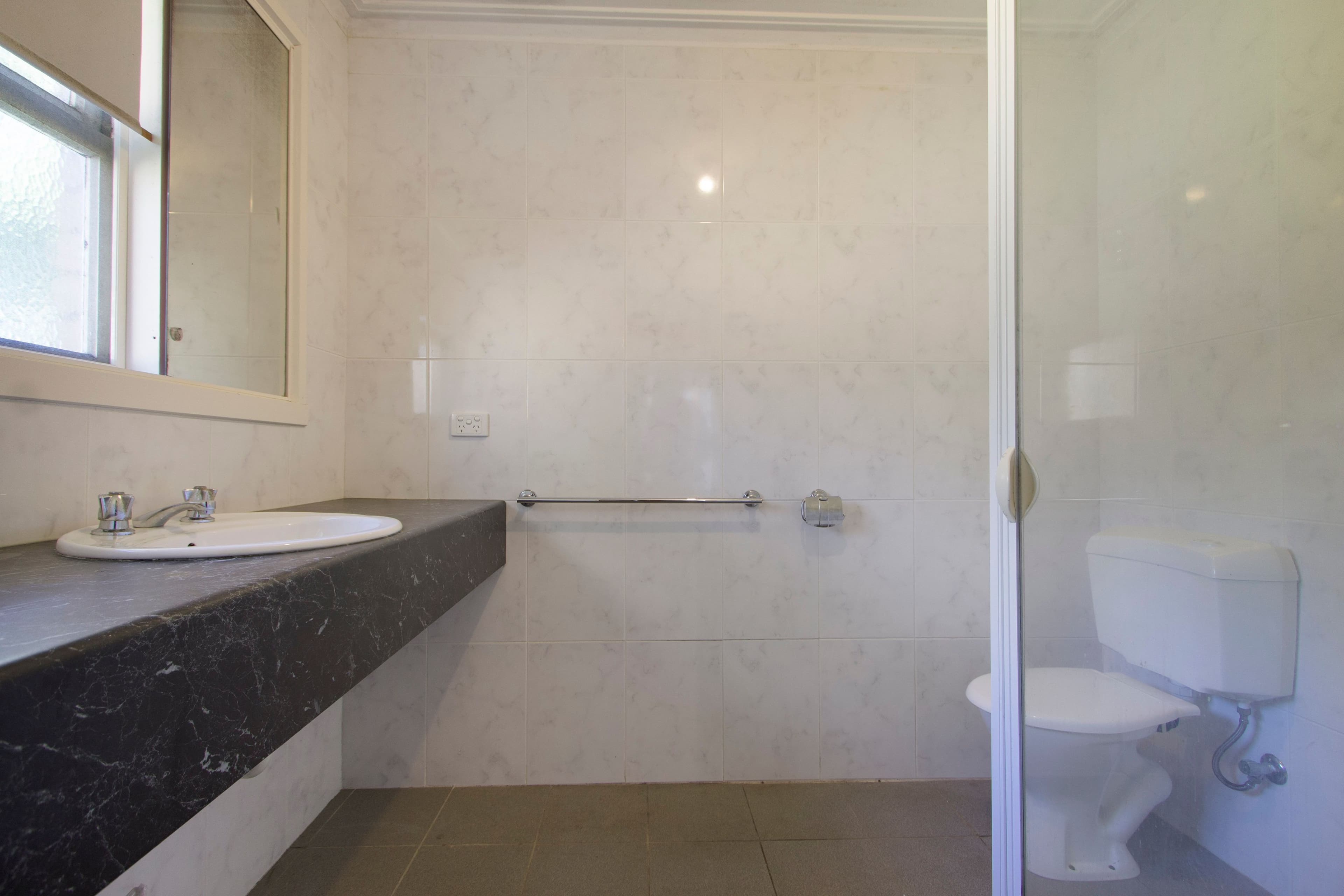 53 Raphael Crescent, Frankston VIC 3199, Frankston - Thumbnail 7