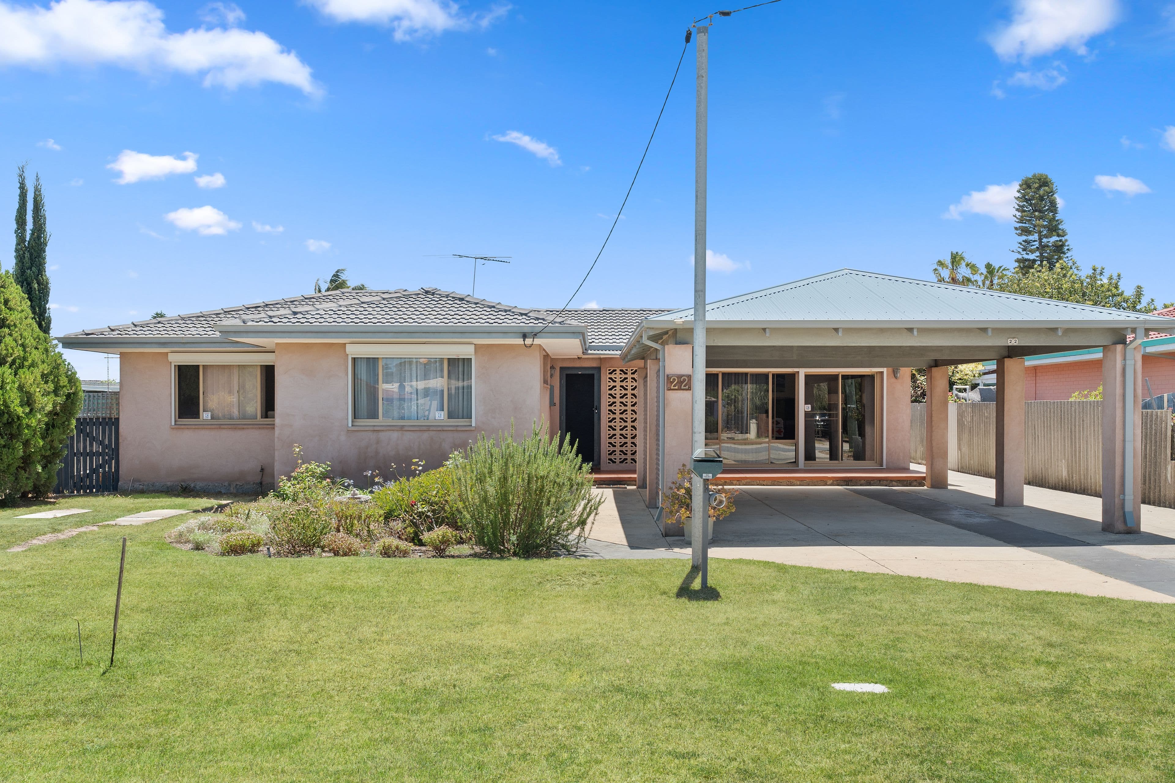 22 Wallsend Street, Safety Bay WA 6169, Safety Bay - Image 1