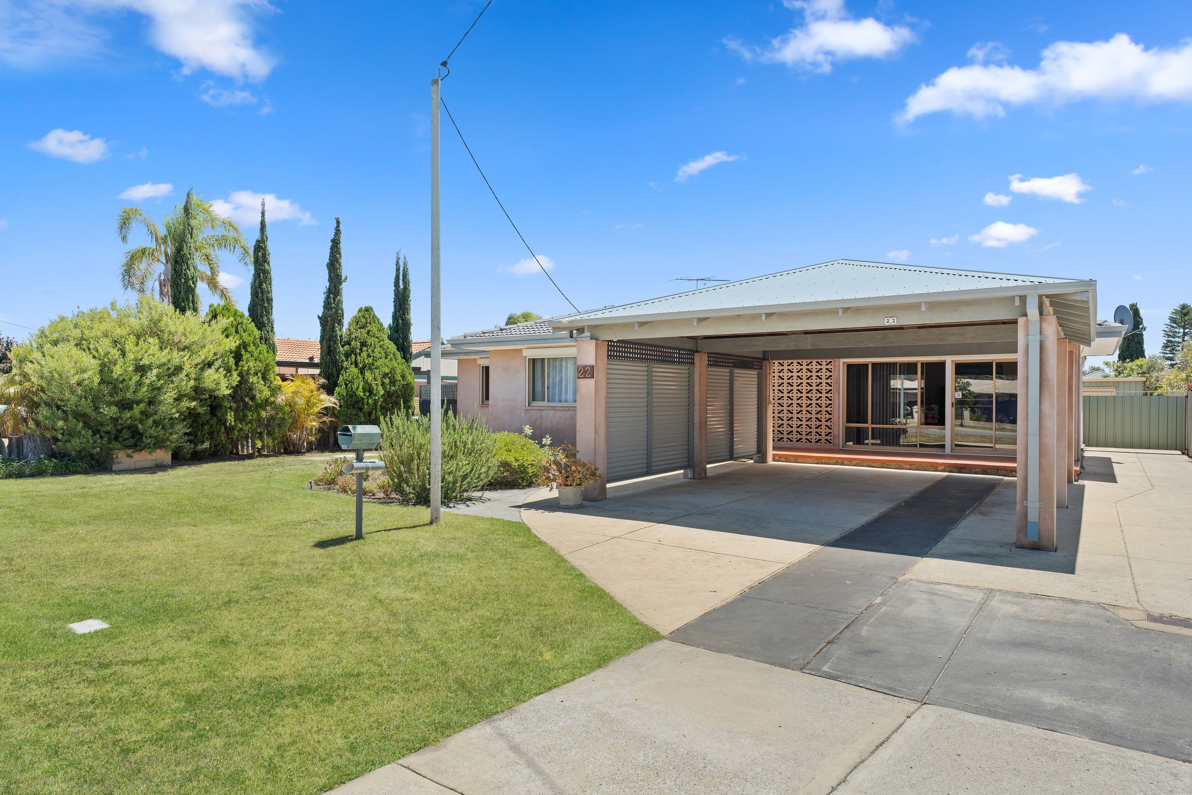 22 Wallsend Street, Safety Bay WA 6169, Safety Bay - Thumbnail 2