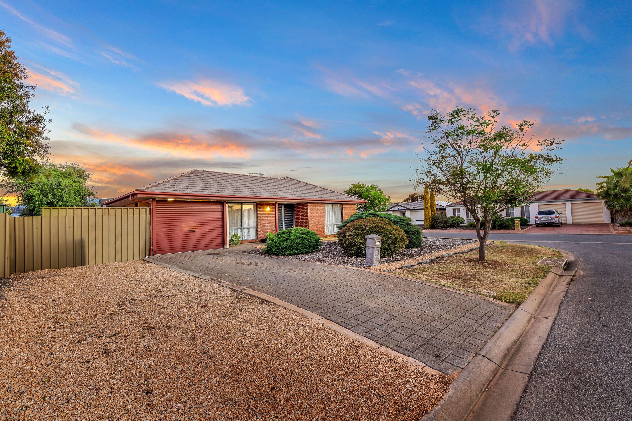 15 Pyrus Crescent, Andrews Farm SA 5114, Andrews Farm - Thumbnail 2