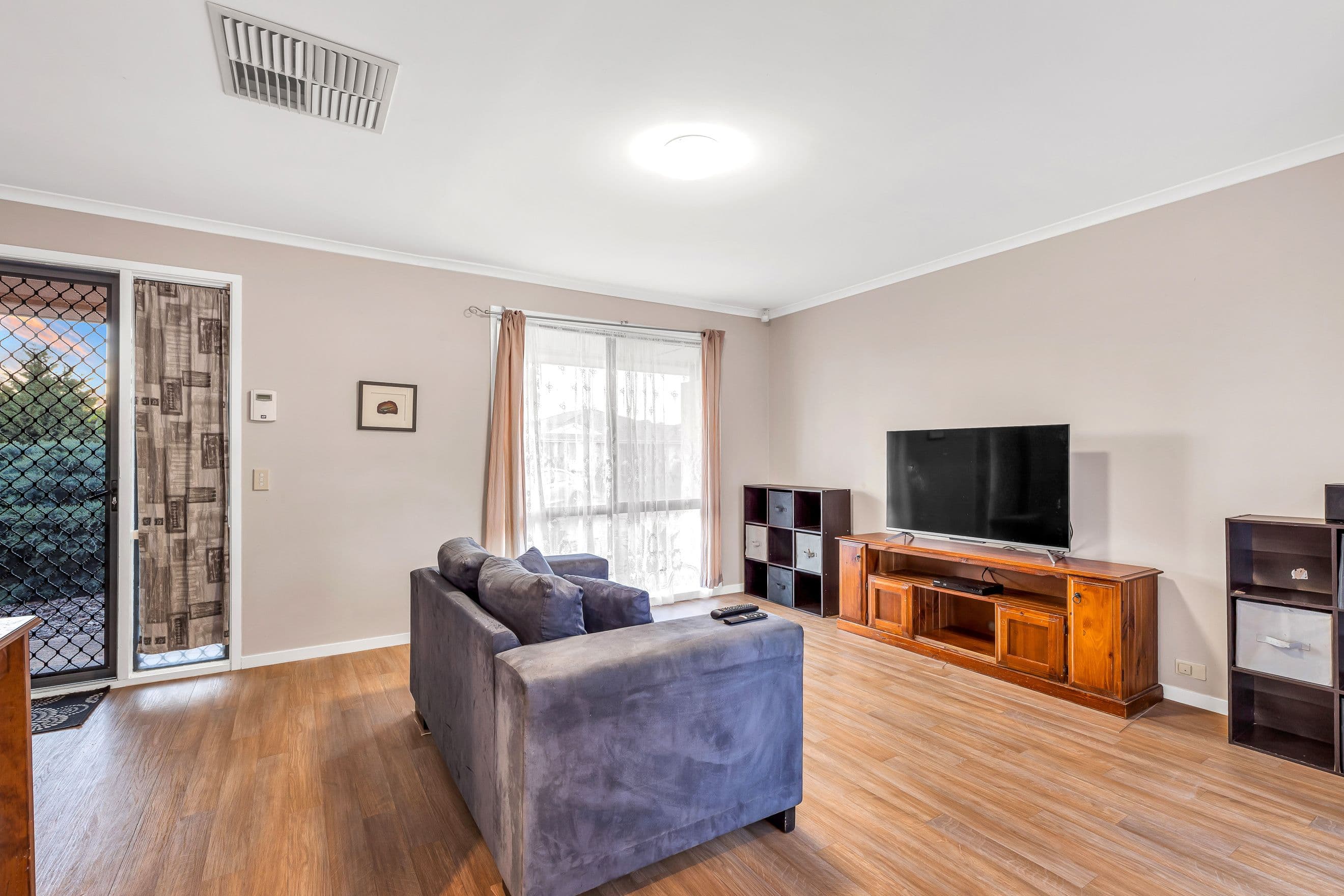 15 Pyrus Crescent, Andrews Farm SA 5114, Andrews Farm - Thumbnail 4