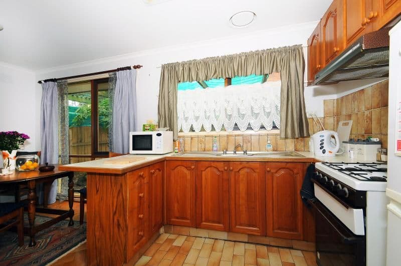 19 Wisewould Avenue, Seaford VIC 3198, Seaford - Thumbnail 2