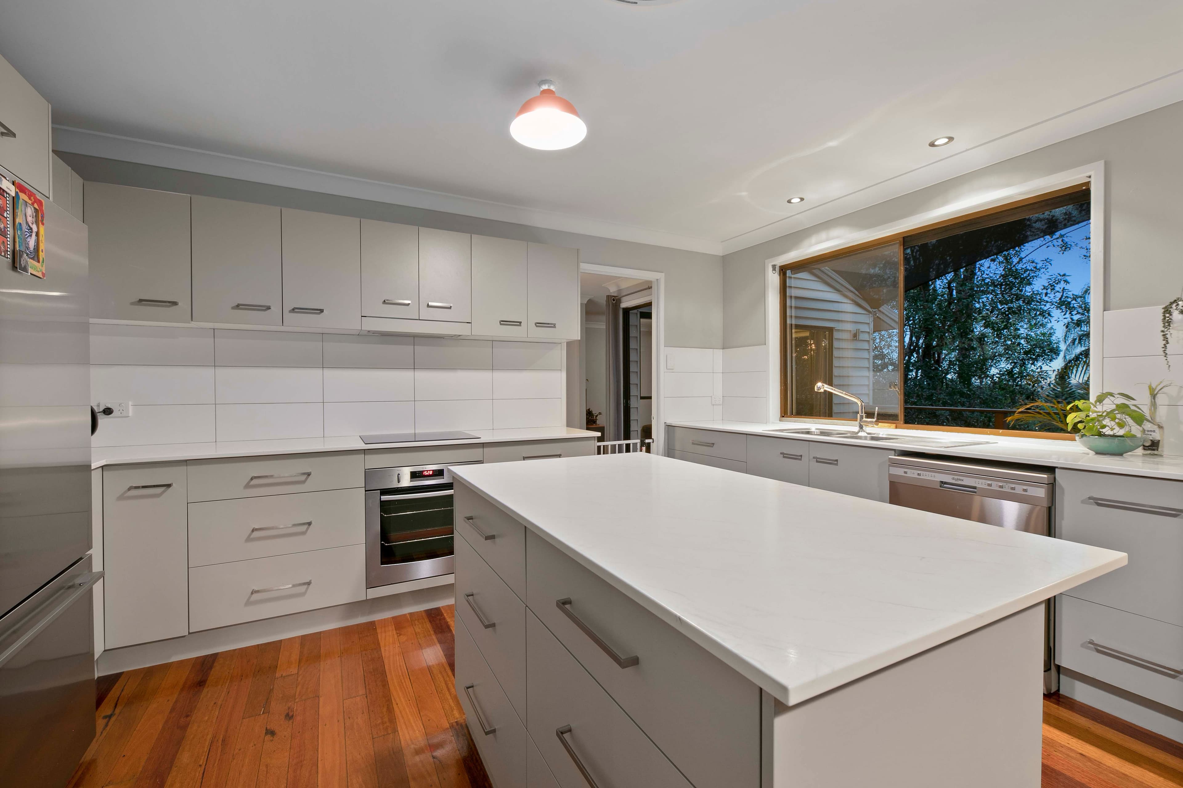 166 Fort Road, Oxley QLD 4075, Oxley - Thumbnail 2