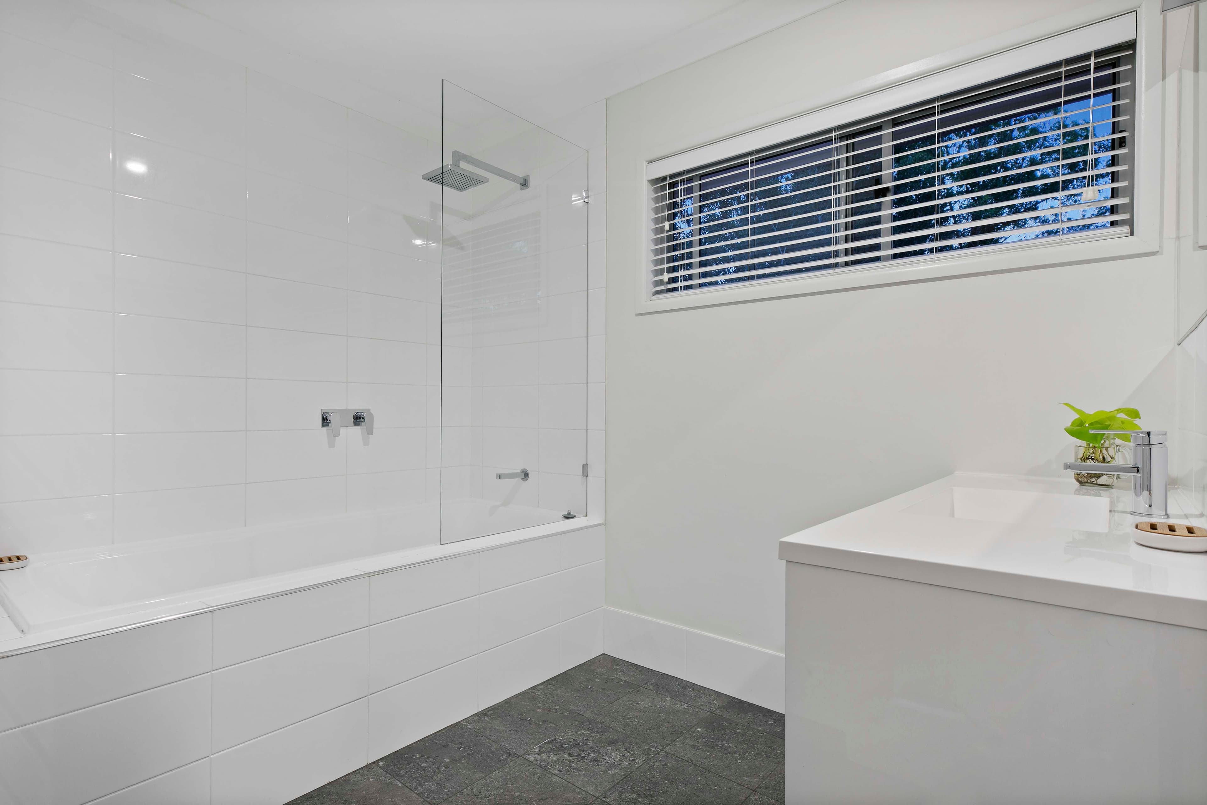 166 Fort Road, Oxley QLD 4075, Oxley - Thumbnail 8