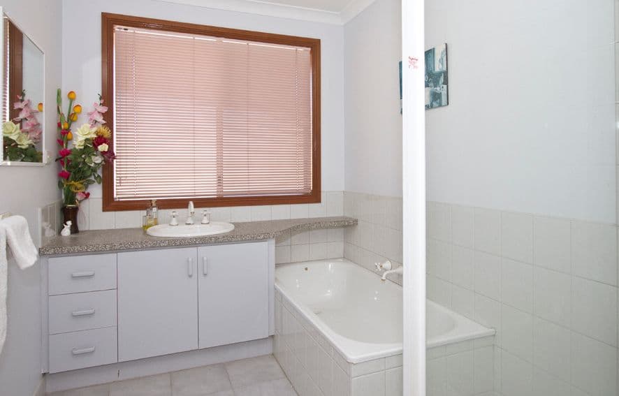 157 Grimshaw Street, GREENSBOROUGH VIC 3088, Greensborough - Thumbnail 6