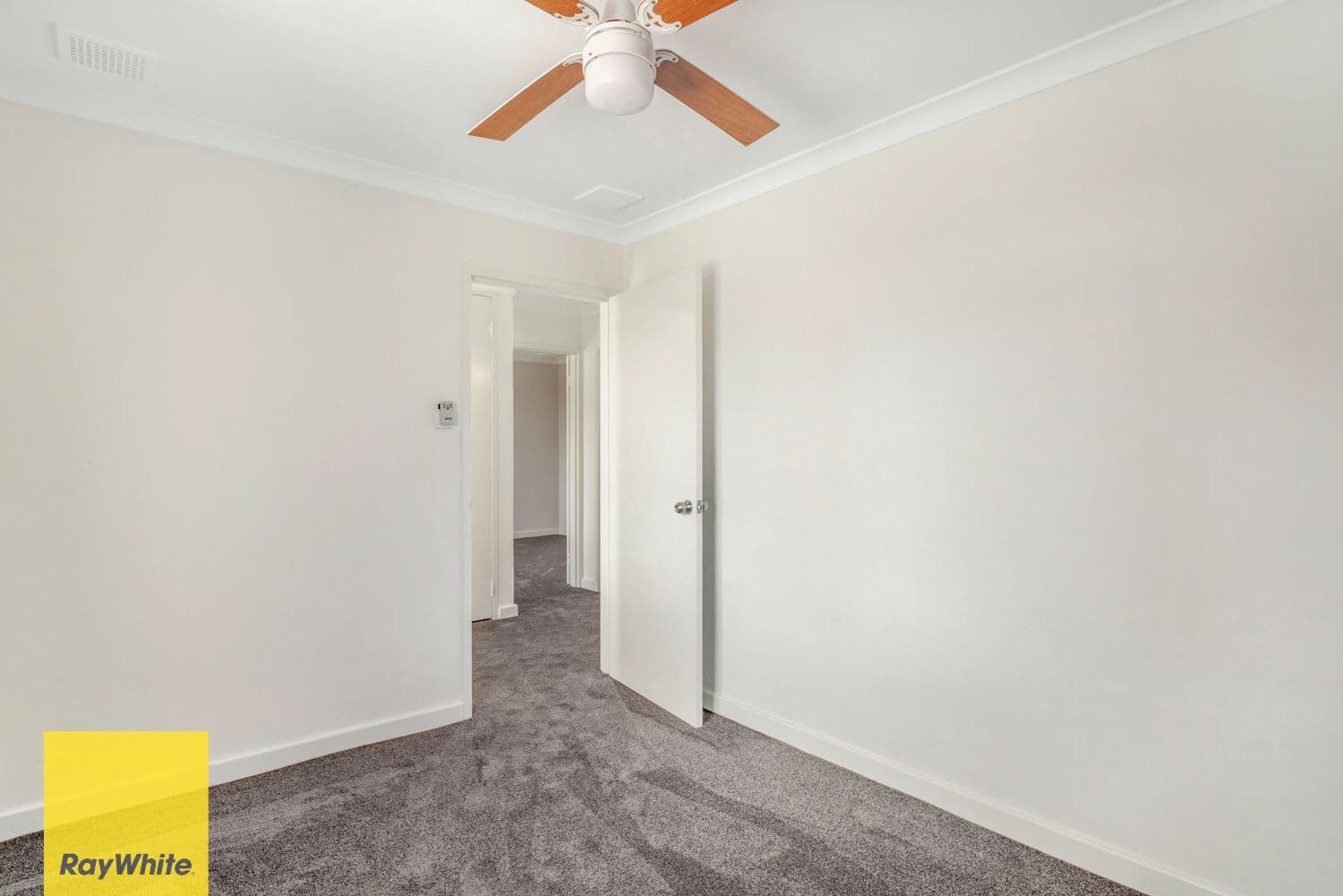 69 Tendring Way, Girrawheen WA 6064, Girrawheen - Thumbnail 8
