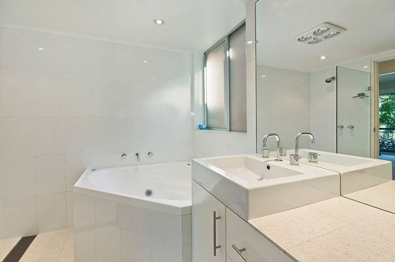 302 Burns Bay Road, LANE COVE NSW 2066, Lane Cove - Thumbnail 5