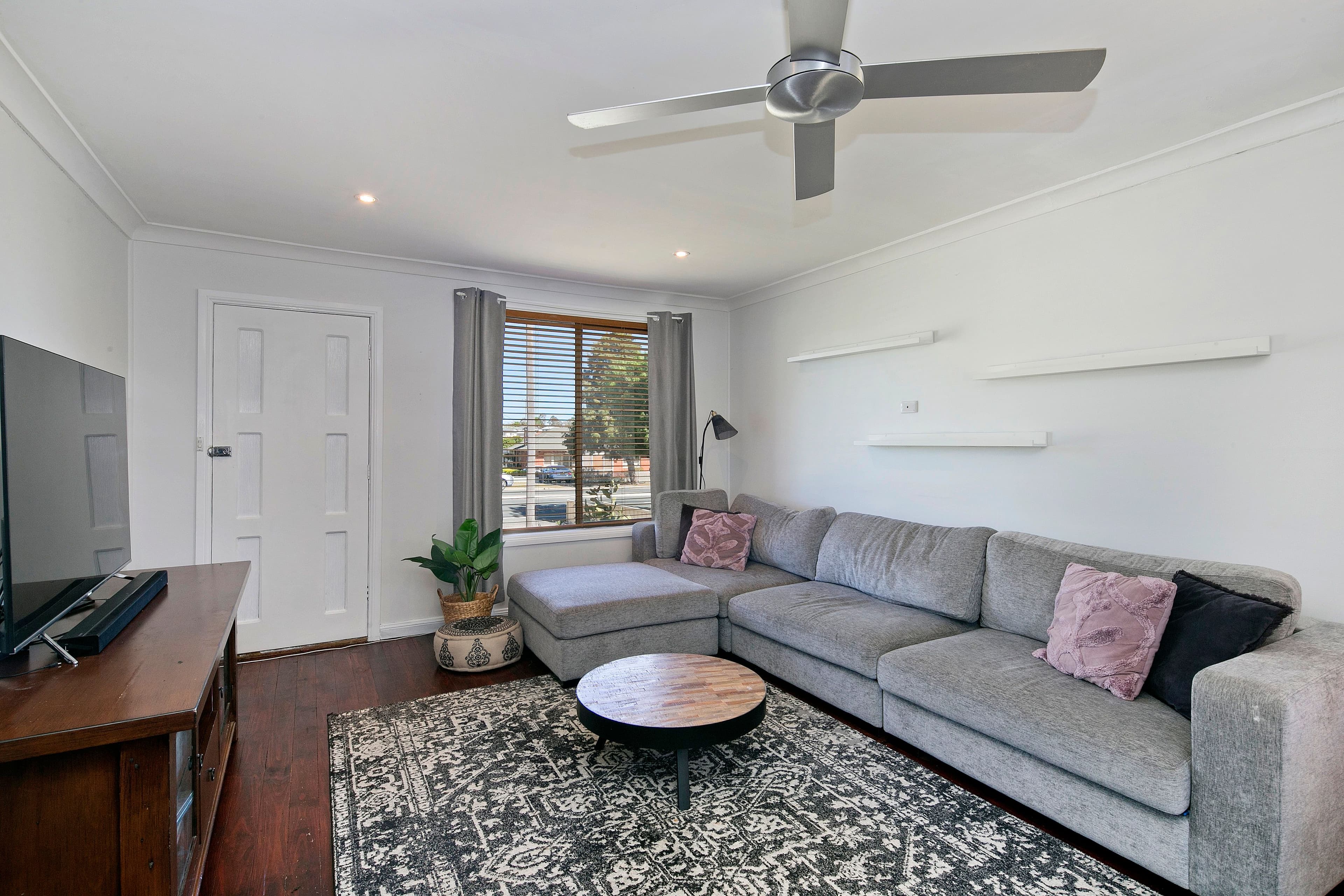40 Hume Street, Goulburn - Image 1