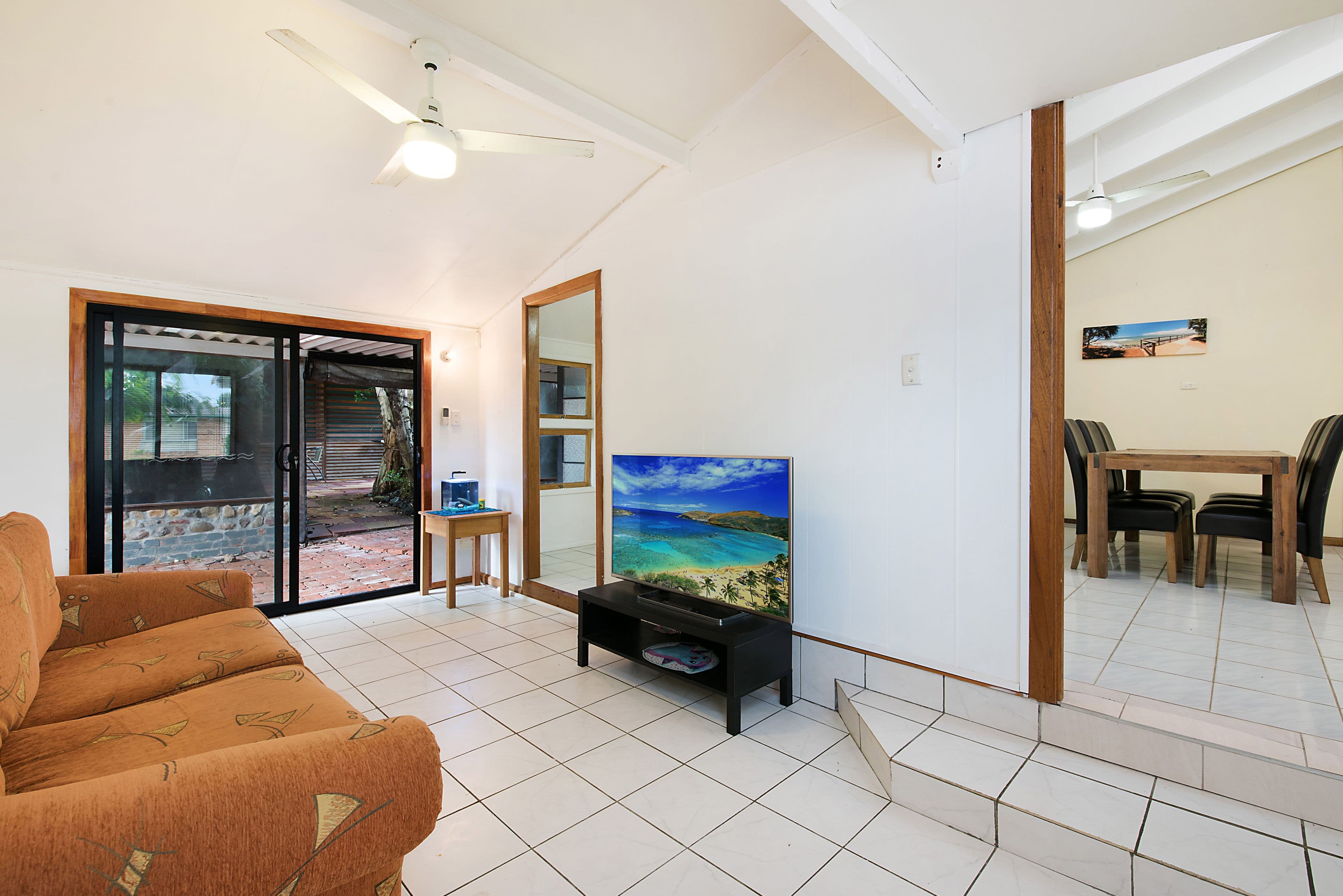 8 Sutherland Street, Dicky Beach QLD 4551, Dicky Beach - Thumbnail 4