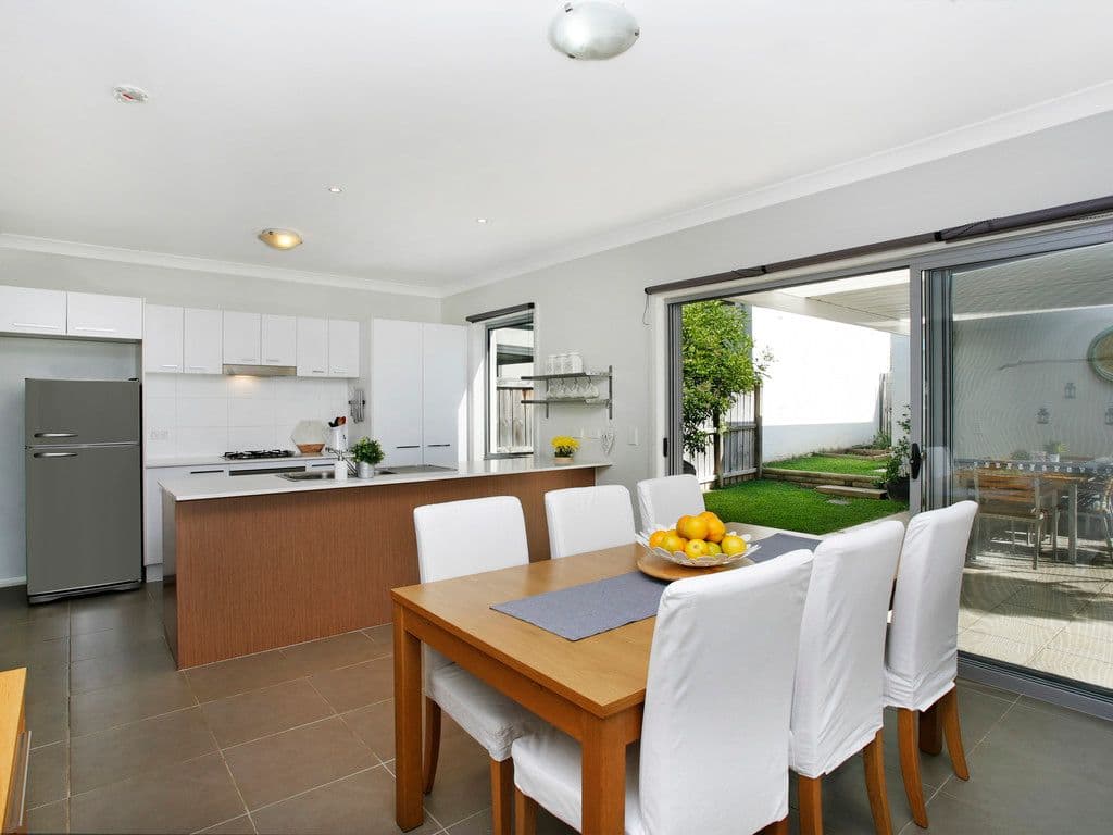 17 Lockheed Avenue, Middleton Grange - Thumbnail 3