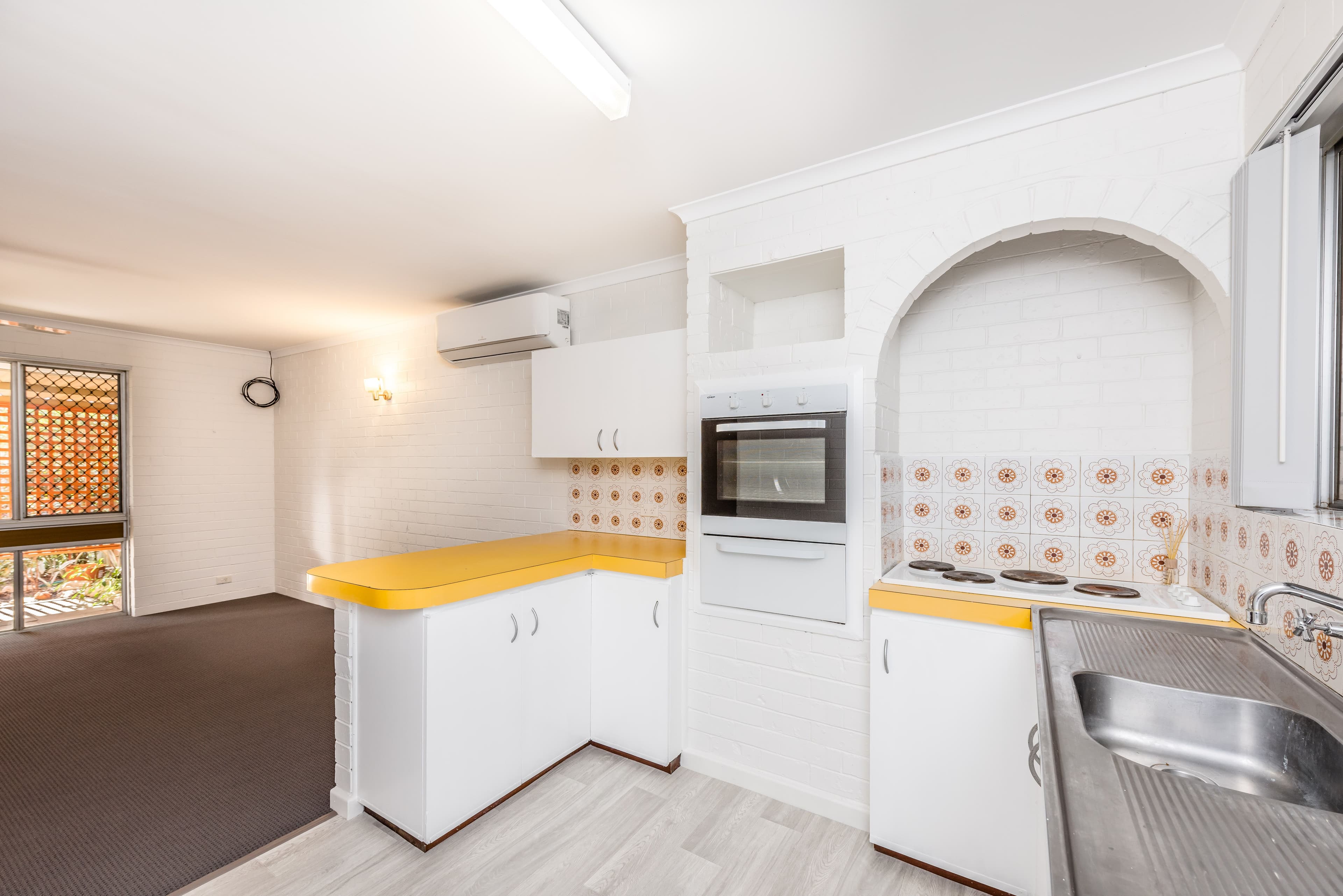 52A Highbury Street, Mount Tarcoola WA 6530, Mount Tarcoola - Thumbnail 3