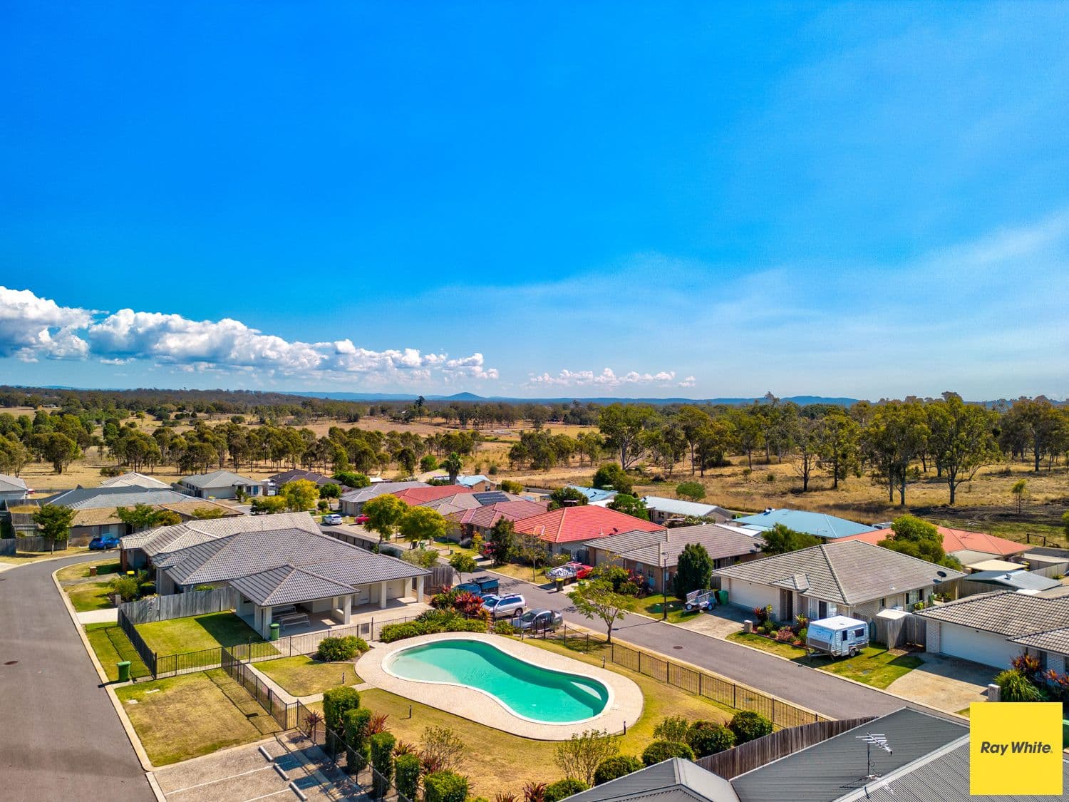 12 Walnut Crescent, Lowood QLD 4311, Lowood - Thumbnail 3