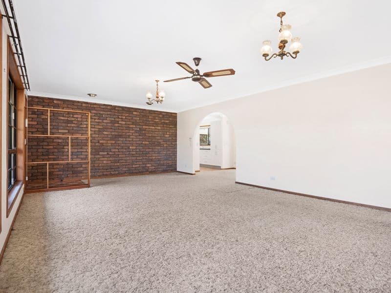 26 Seahawk Crescent, Burleigh Waters QLD 4220, Burleigh Waters - Thumbnail 6