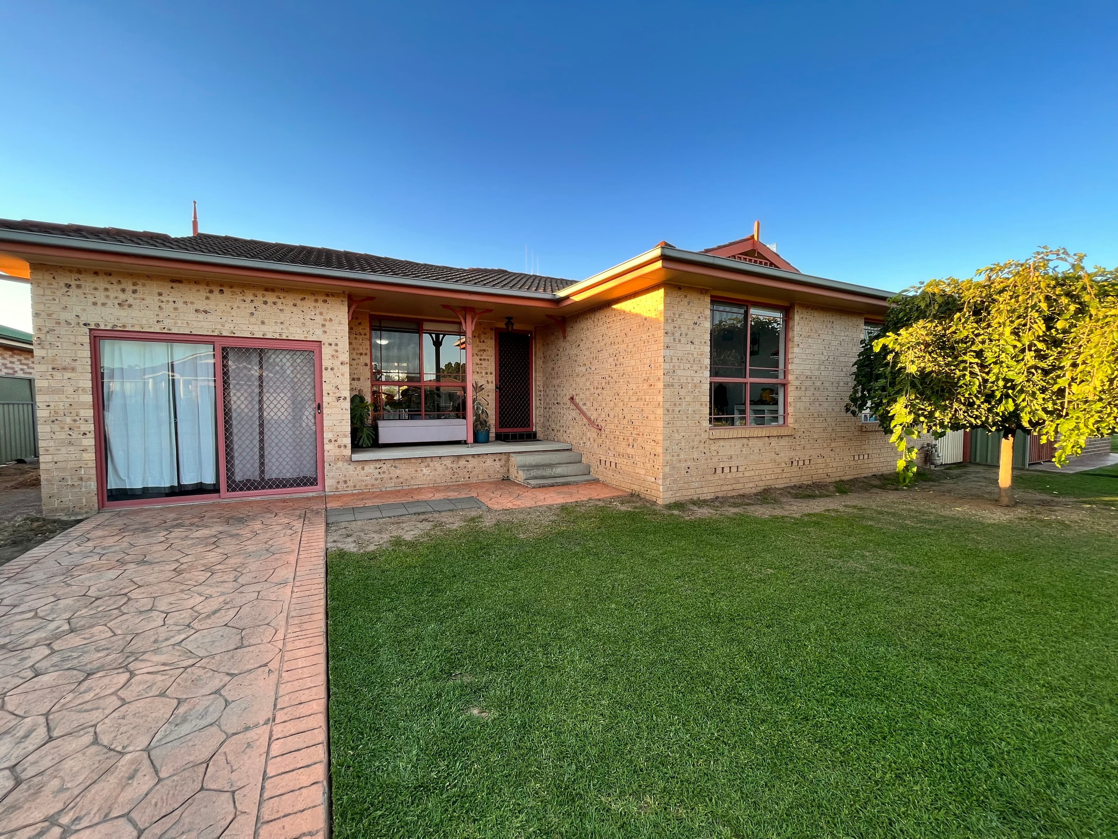 6 Koala Place, Forbes NSW 2871, Forbes - Image 1