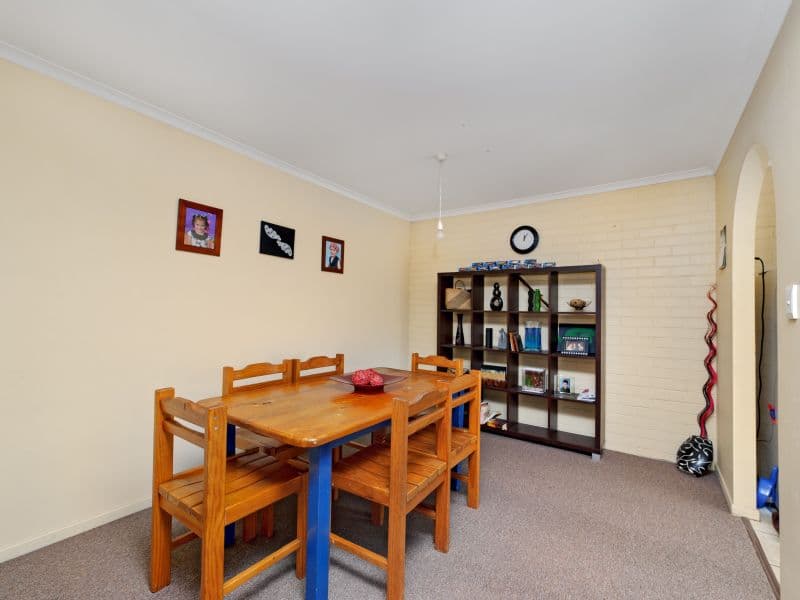 36 Hillardt Street, ROBERTSON QLD 4109, Robertson - Thumbnail 3