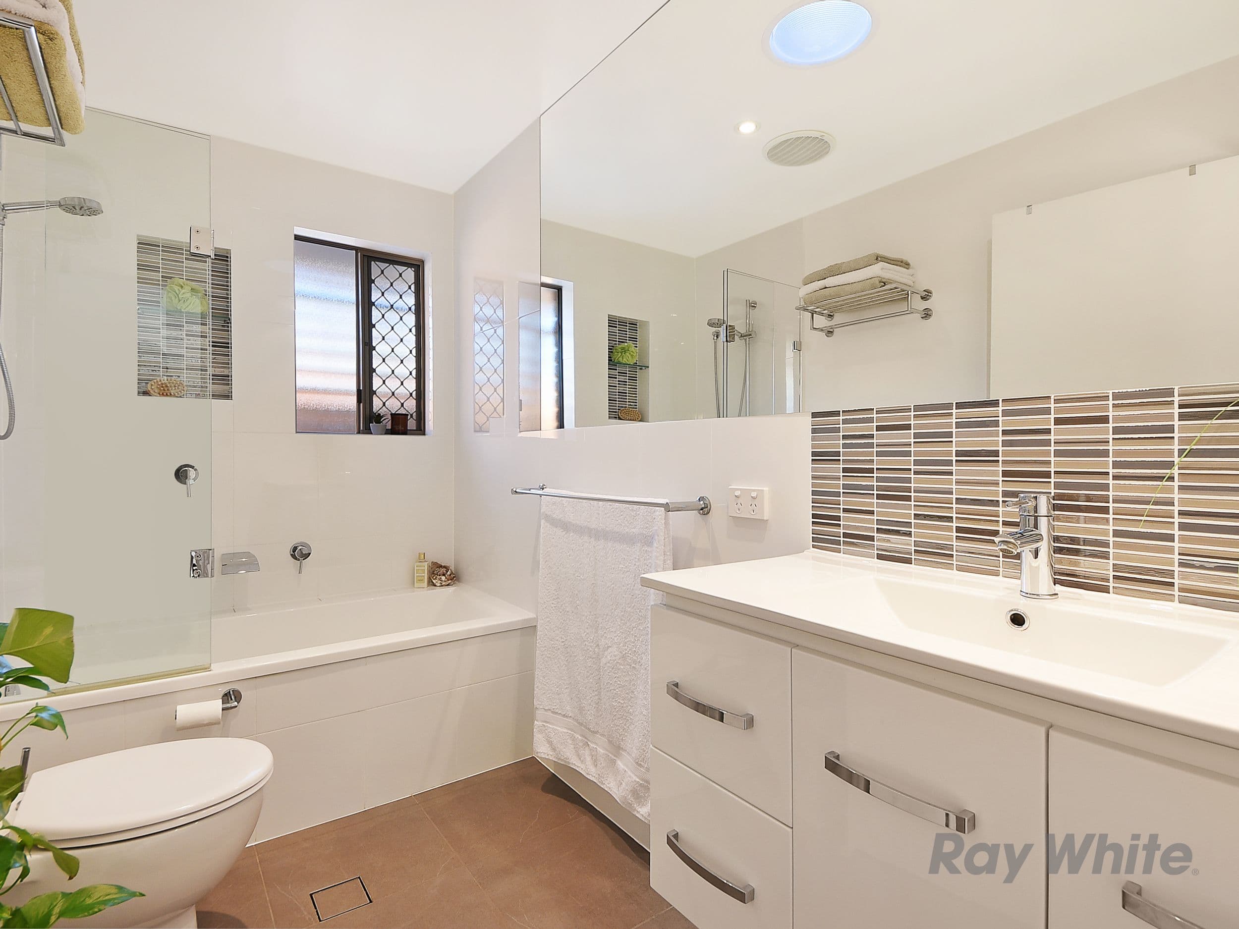 16 Tallowwood Place, Taigum QLD 4018, Taigum - Thumbnail 8
