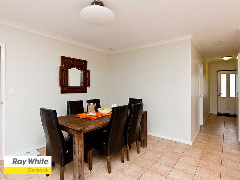 116 Larrawa Circle, Ellenbrook WA 6069, Ellenbrook - Thumbnail 4
