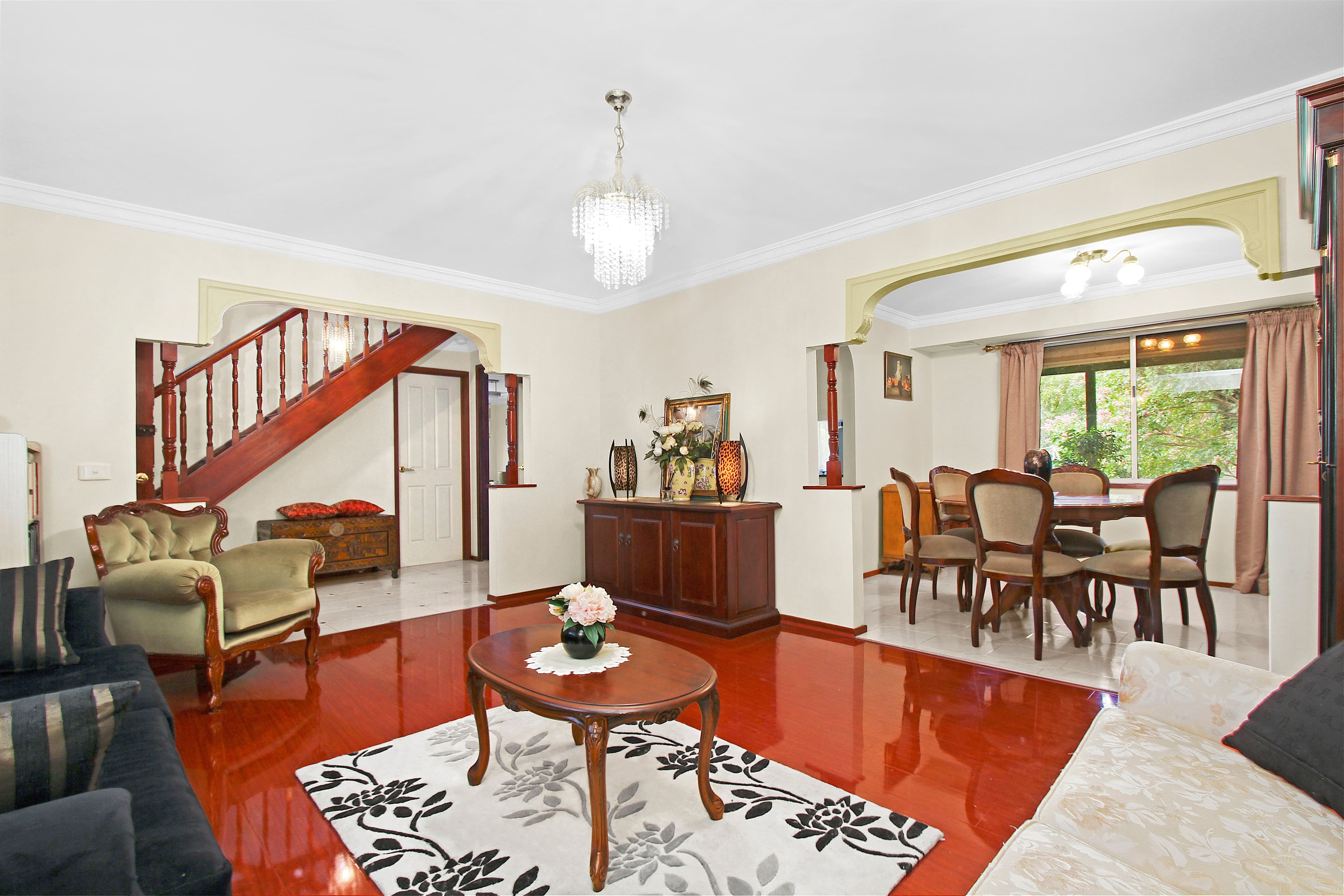 6 Greenwich Close, St Johns Park - Thumbnail 3