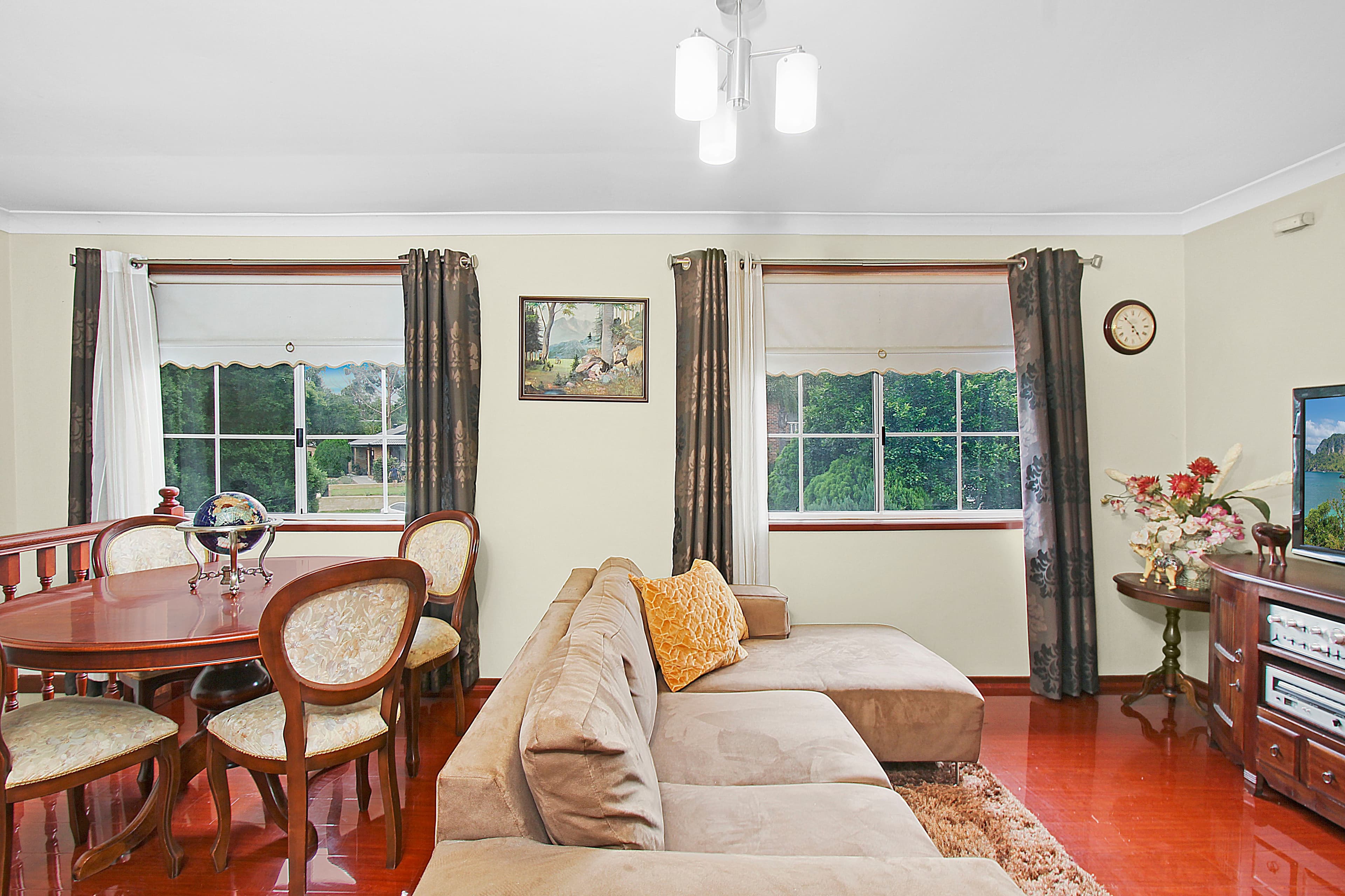 6 Greenwich Close, St Johns Park - Thumbnail 4