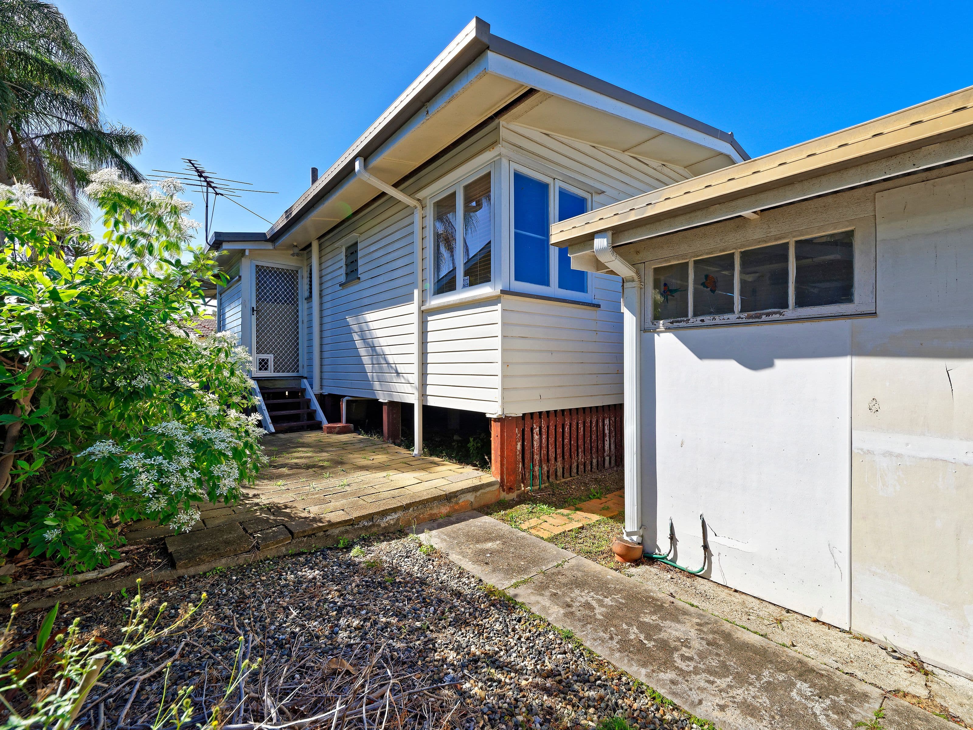 515 Oxley Avenue, Redcliffe QLD 4020, Redcliffe - Thumbnail 6