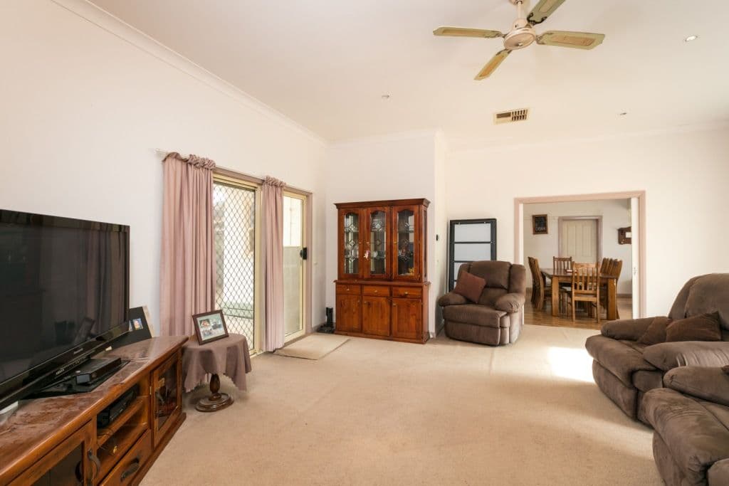 28 Casey Street, Orange, Orange - Thumbnail 6
