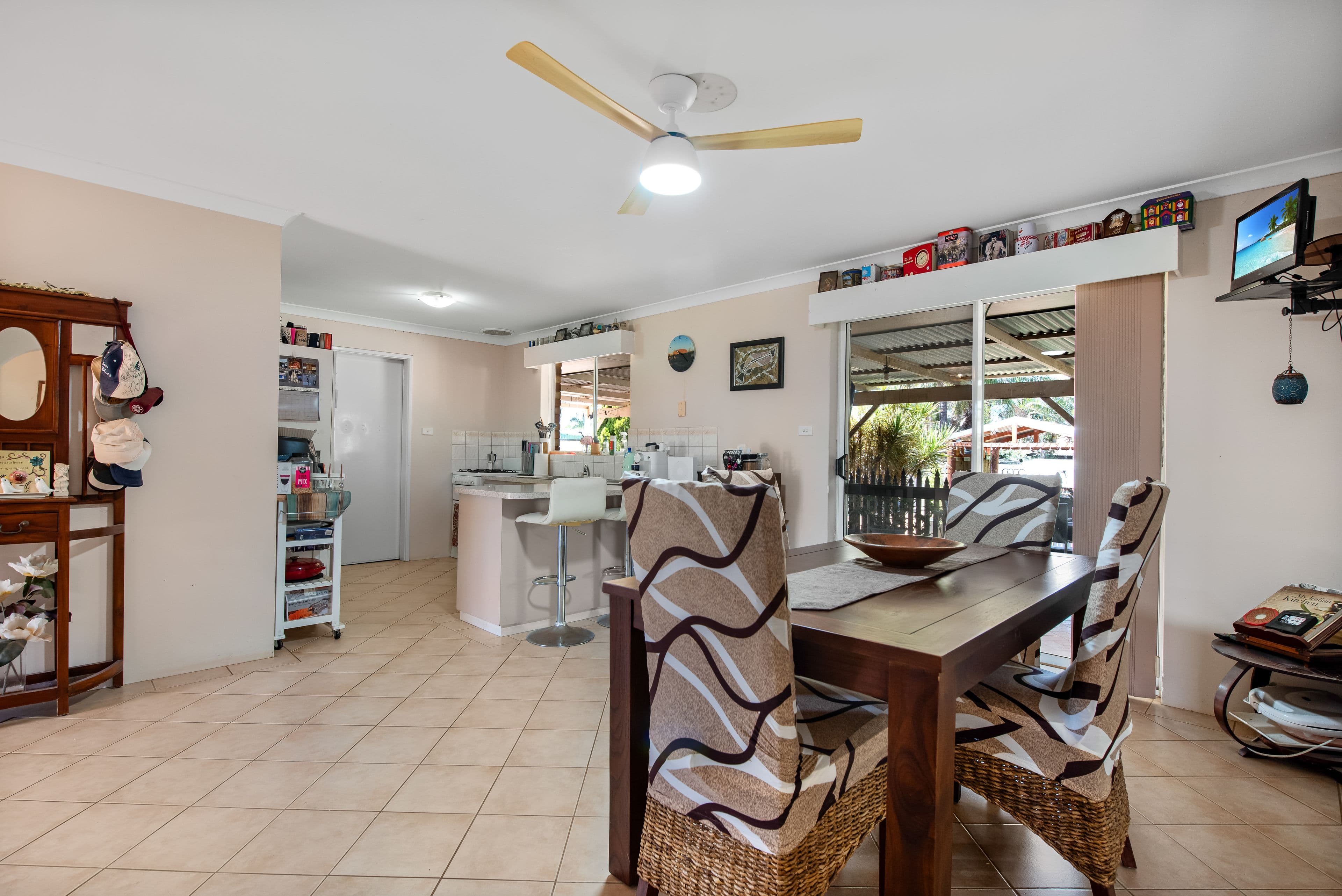 8 Mullian Way, Waggrakine WA 6530, Waggrakine - Thumbnail 3