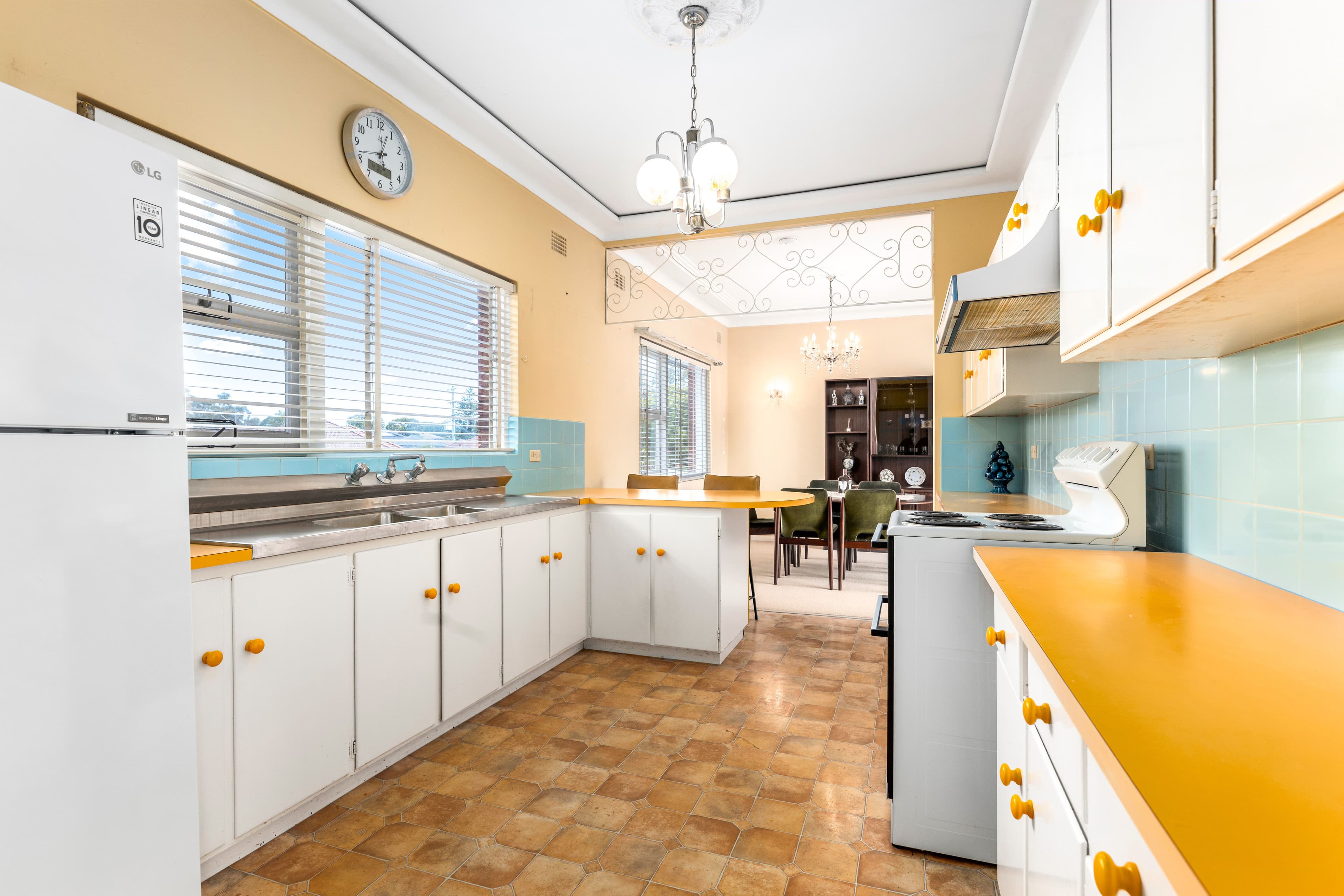 11 Gregory Crescent, Beverly Hills NSW 2209, Beverly Hills - Thumbnail 2