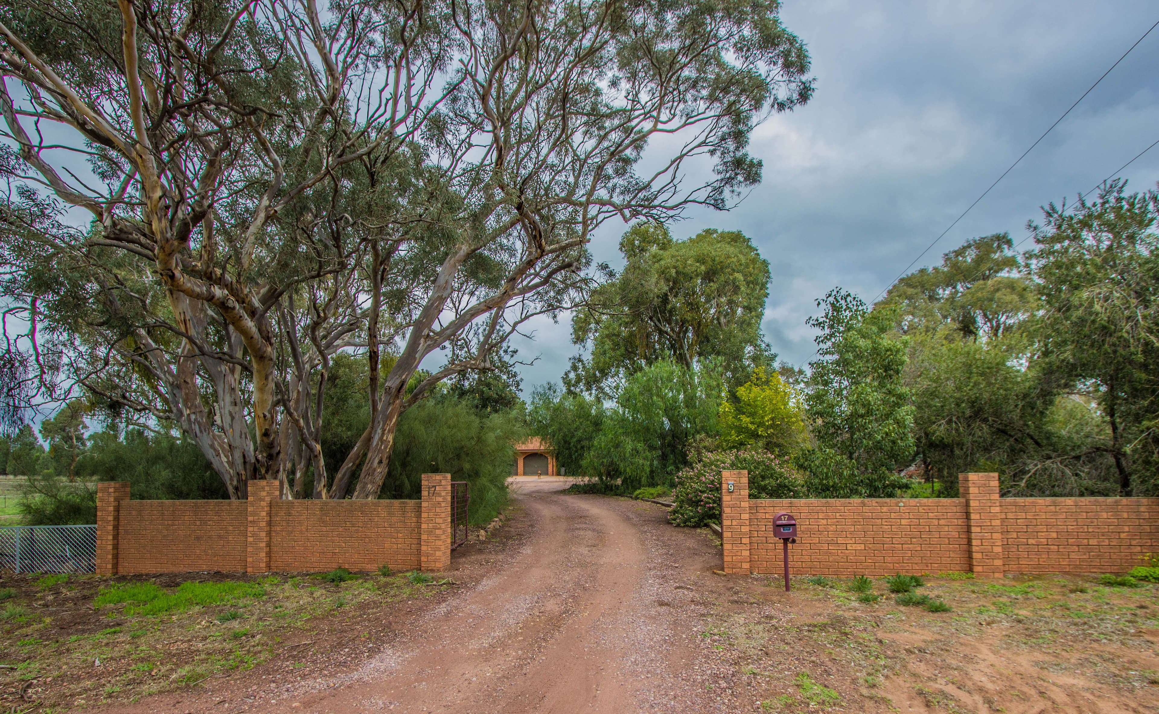 9 Dangar Drive, Narrandera - Thumbnail 2