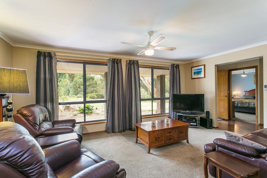 31 Hallett Road, LITTLEHAMPTON SA 5250, Littlehampton - Thumbnail 2