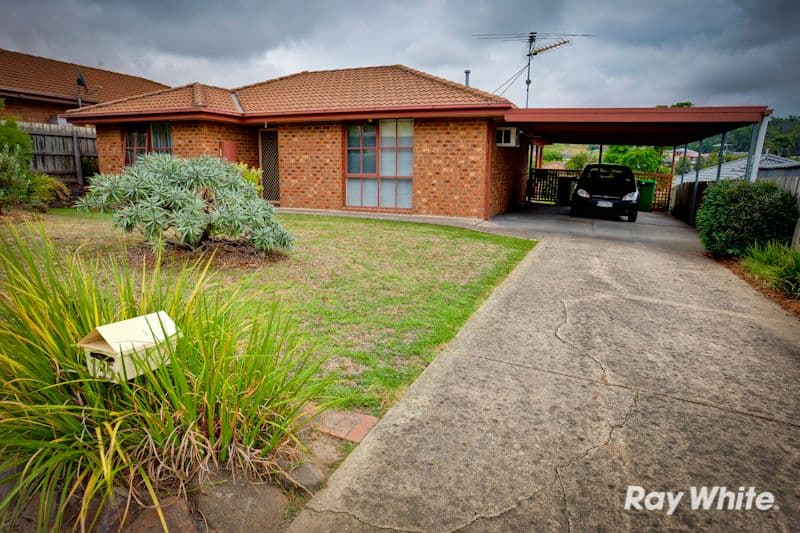 135 Eagle Drive, PAKENHAM VIC 3810, Pakenham - Thumbnail 2