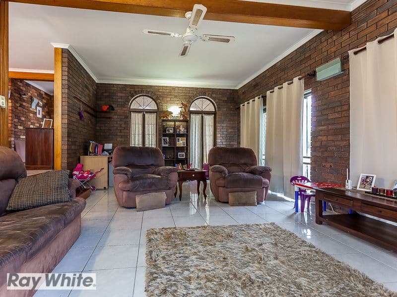 40 Calala Drive, Strathpine QLD 4500, Strathpine - Thumbnail 3