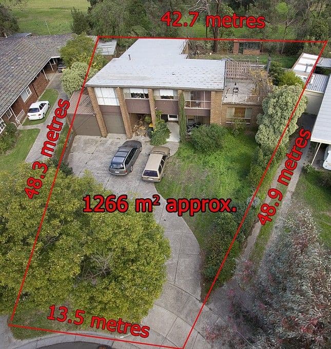 15 Barholme Court, OAKLEIGH SOUTH VIC 3167, Oakleigh South - Thumbnail 2