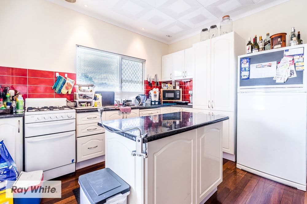 5 Wolya Way, Westminster WA 6061, Westminster - Thumbnail 4
