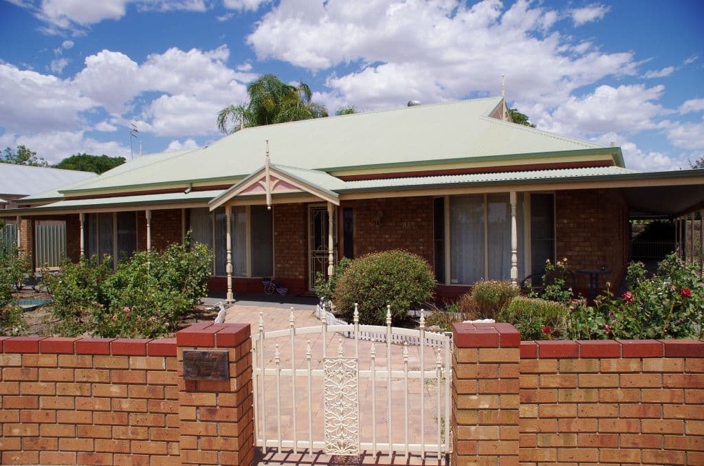 37 Cowra Street, Renmark SA 5341, Renmark - Thumbnail 2