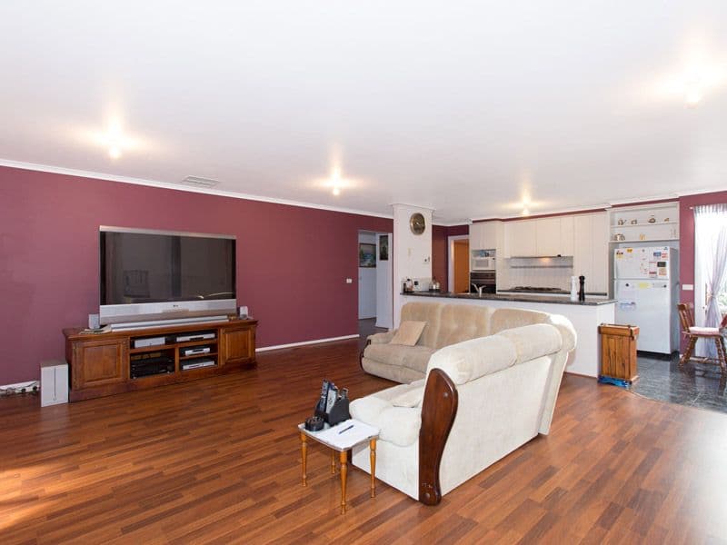 10 CHERRY TREE Lane, NARRE WARREN VIC 3805, Narre Warren - Thumbnail 7