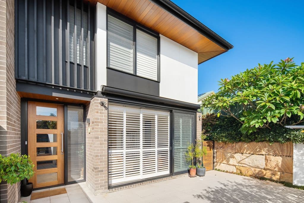 1/27 Webb Street, East Gosford - Image 1