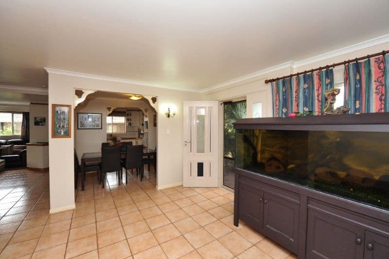 5 Dumba Street, HARRISTOWN QLD 4350, Harristown - Thumbnail 4