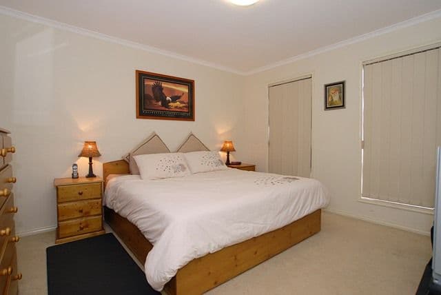 14 Peppermint Crescent, WYNDHAM VALE VIC 3024, Wyndham Vale - Thumbnail 8