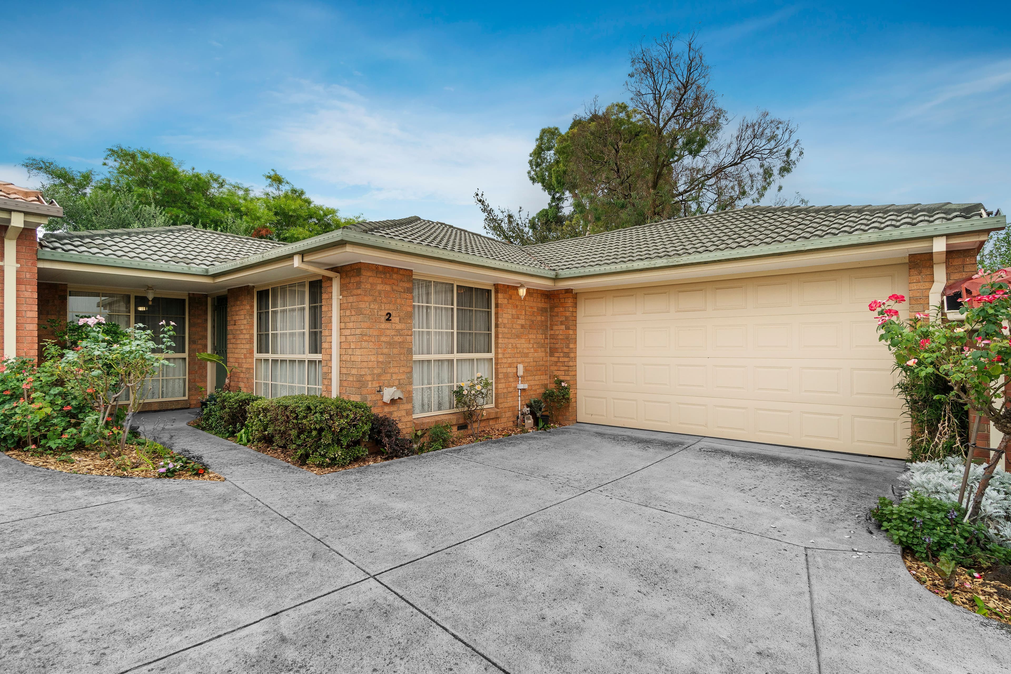 8 Pach Road, Wantirna South VIC 3152, Wantirna South - Image 1