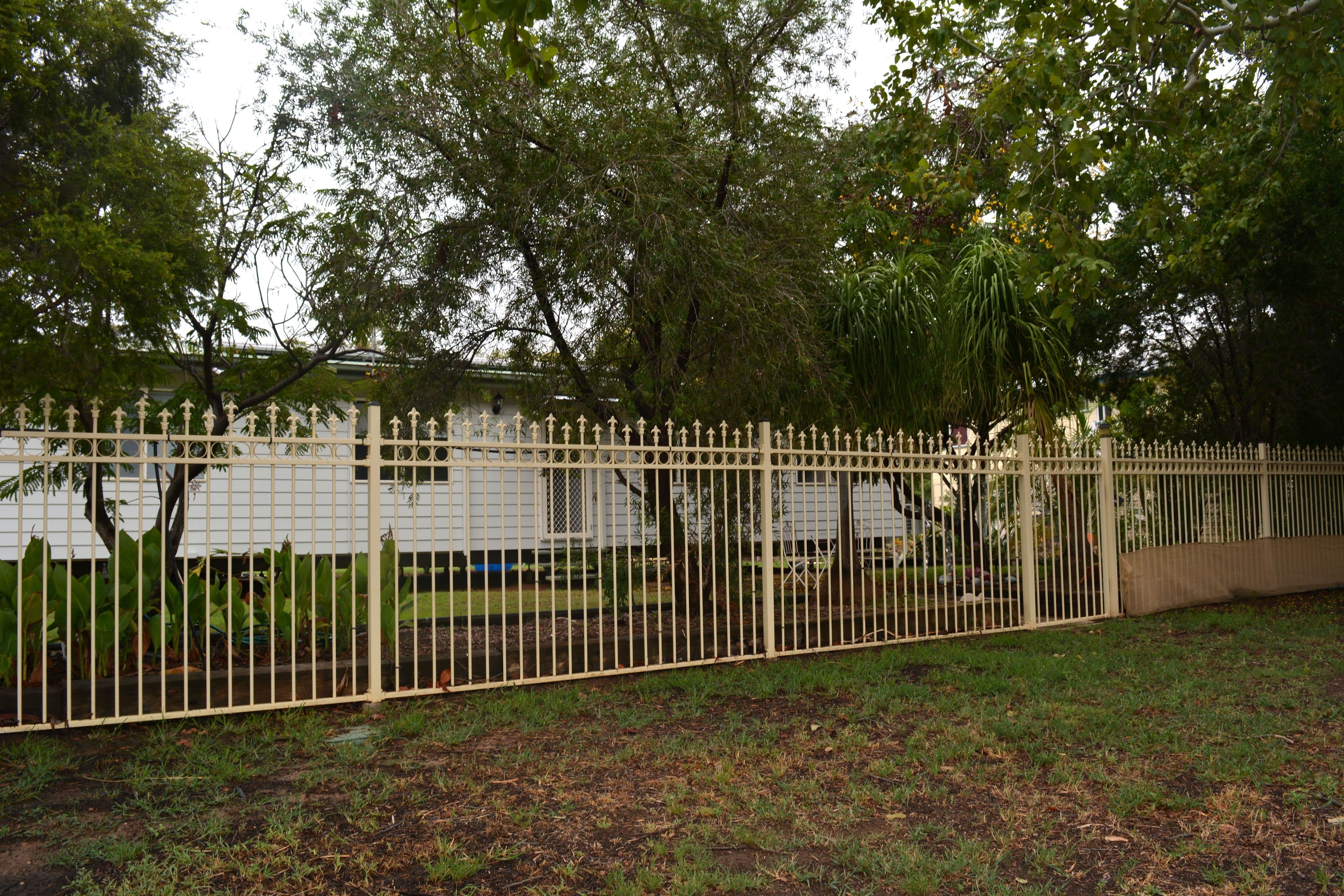11 Acacia Street, Blackall QLD 4472, Blackall - Image 1