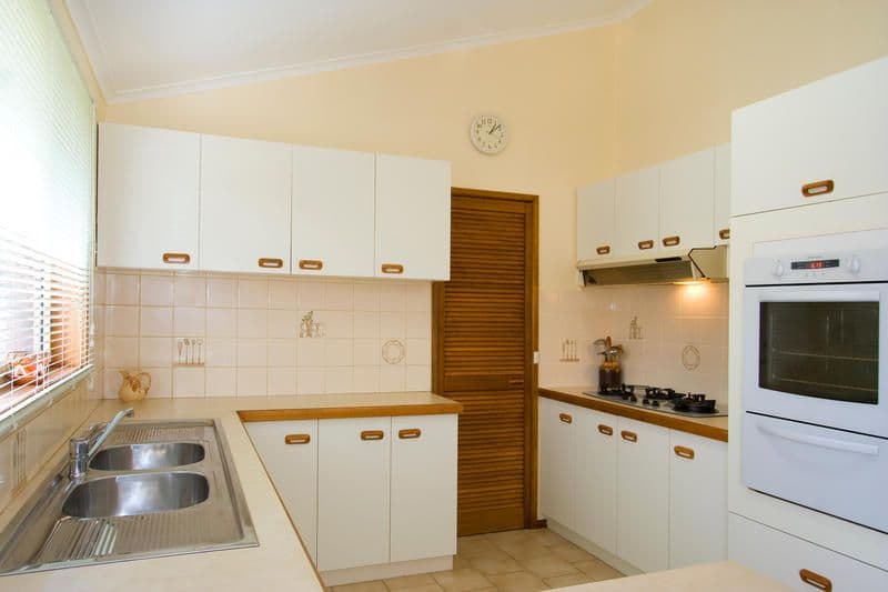 11 Hannah Street, CHELTENHAM VIC 3192, Cheltenham - Thumbnail 2