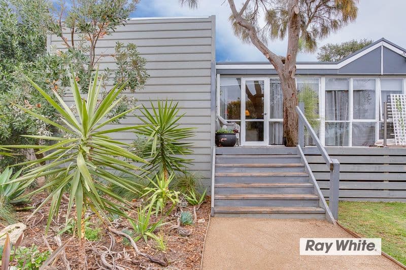 63 Ridley Street, Blairgowrie VIC 3942, Blairgowrie - Thumbnail 2