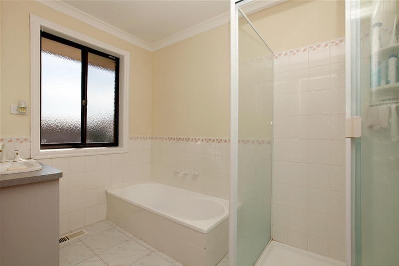 129 Boldrewood Parade, RESERVOIR VIC 3073, Reservoir - Thumbnail 6