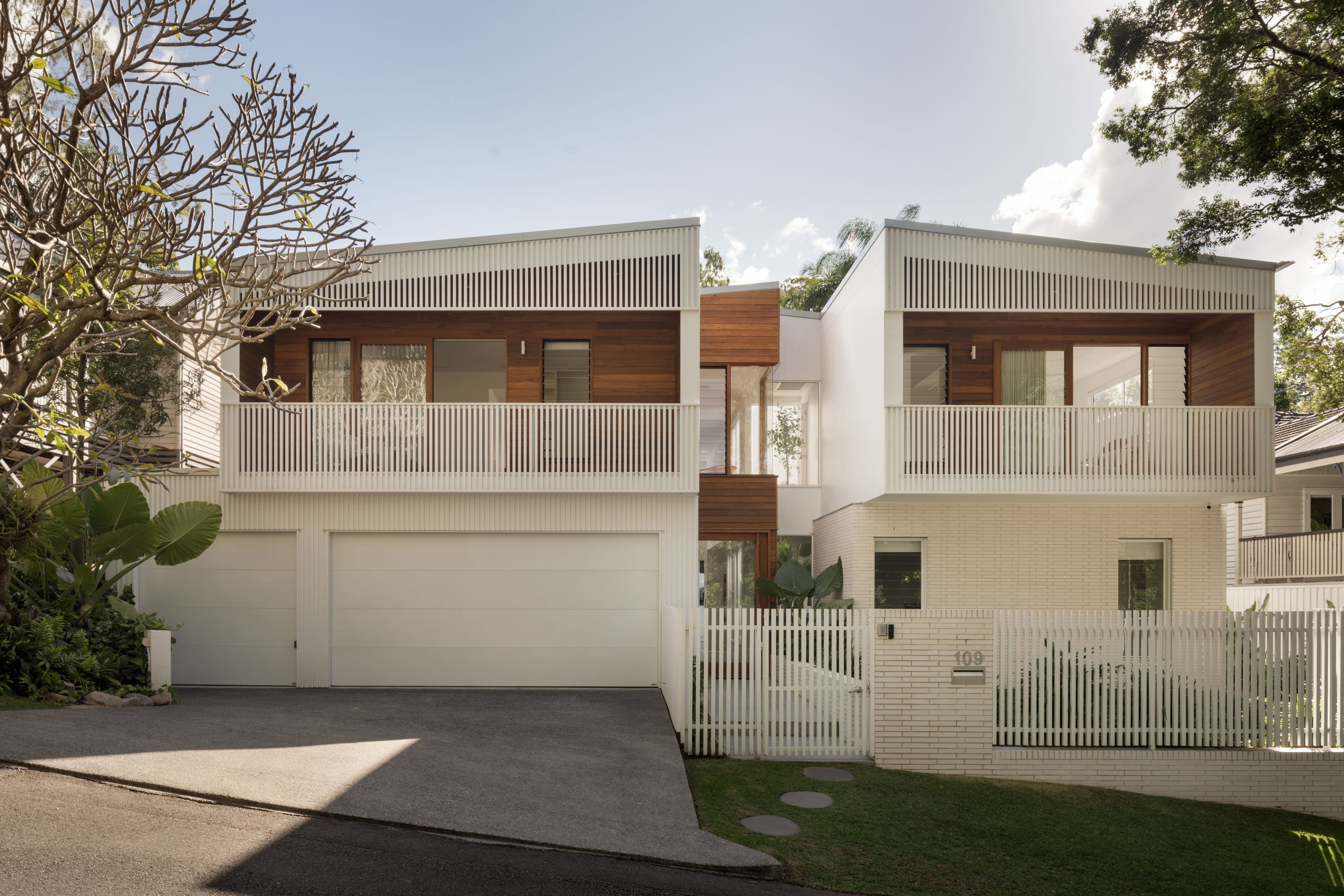 109 Greer Street, Bardon QLD 4065, Bardon - Thumbnail 2